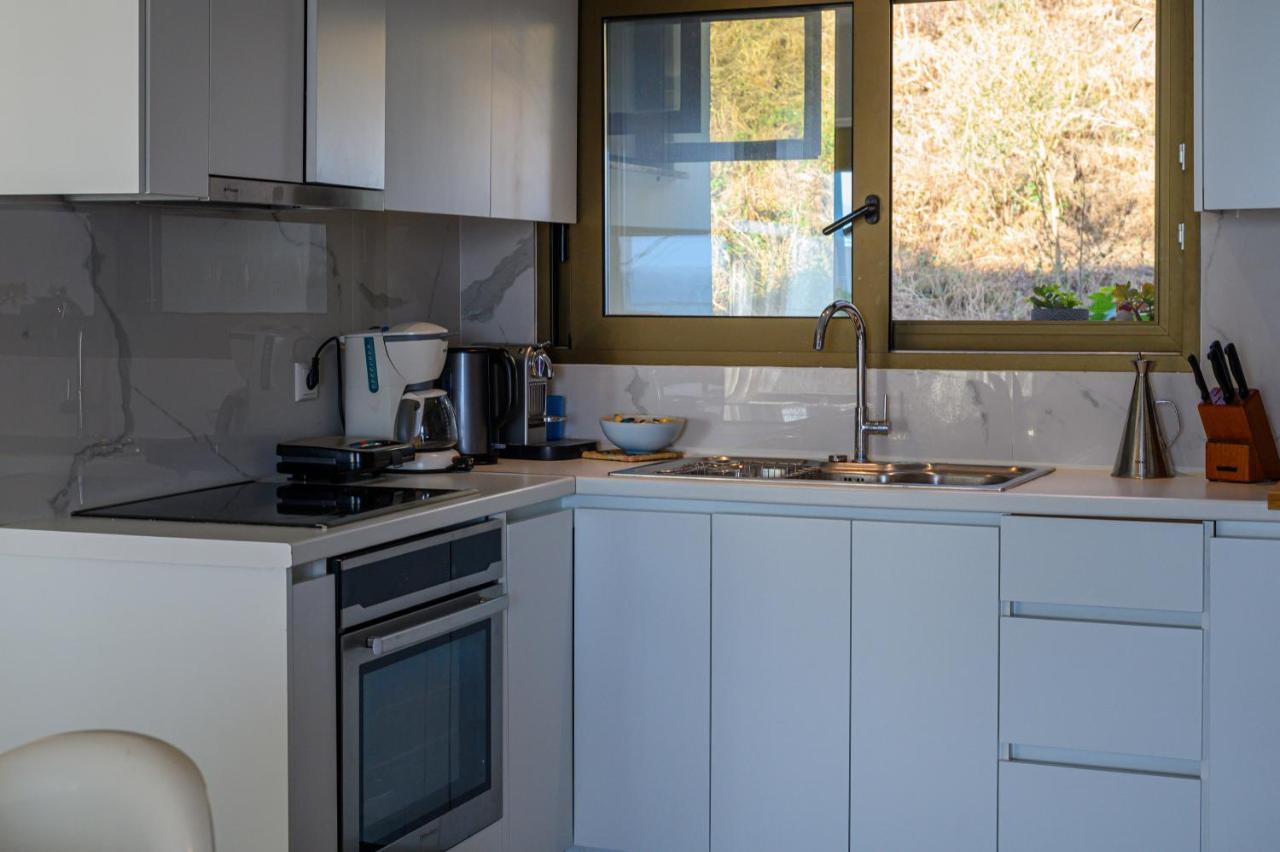 5 Meters From The Beach Vila Chrani Exterior foto