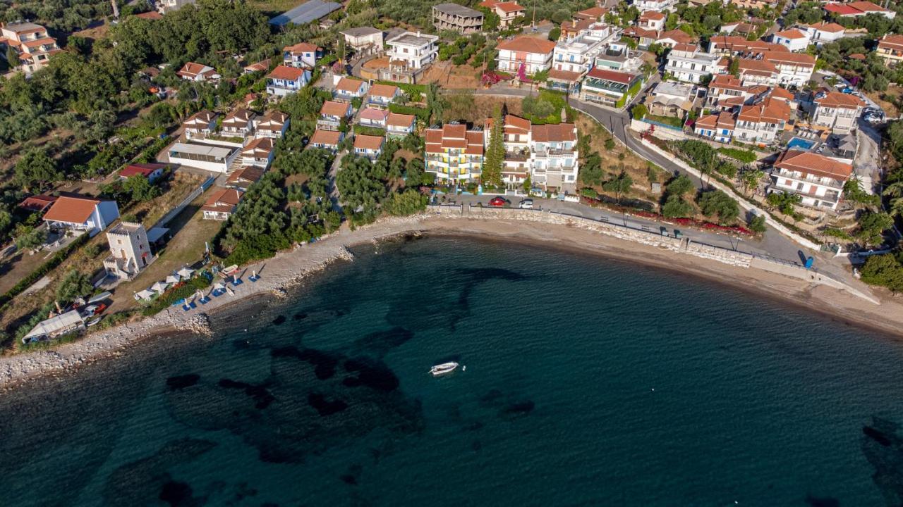 5 Meters From The Beach Vila Chrani Exterior foto