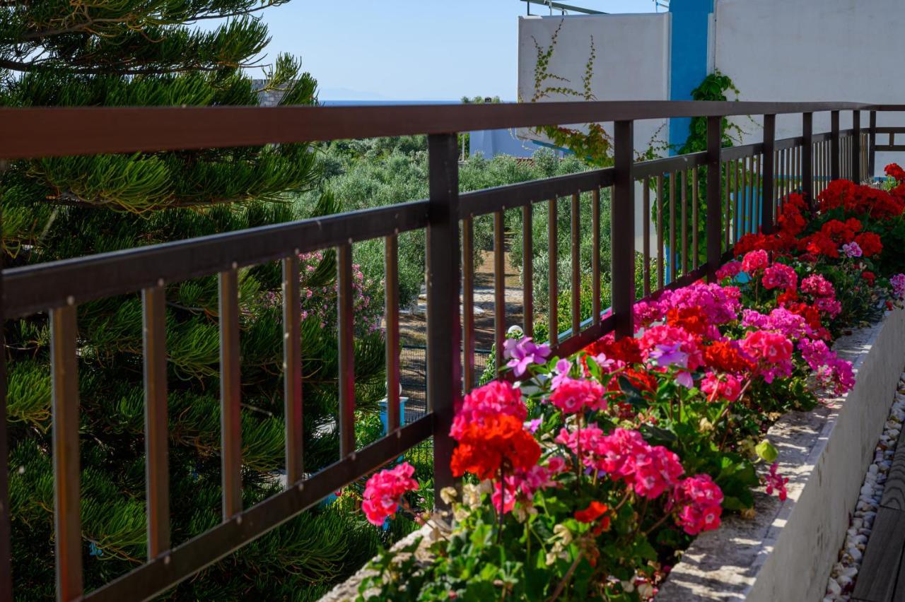 5 Meters From The Beach Vila Chrani Exterior foto